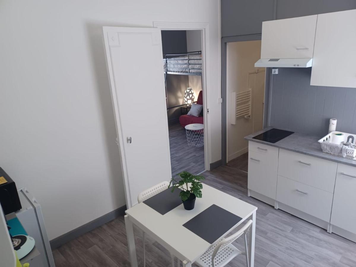 Appartement Nouveau Le Carnot - Proche gare - Chez Adrien à Saint-Quentin  Extérieur photo